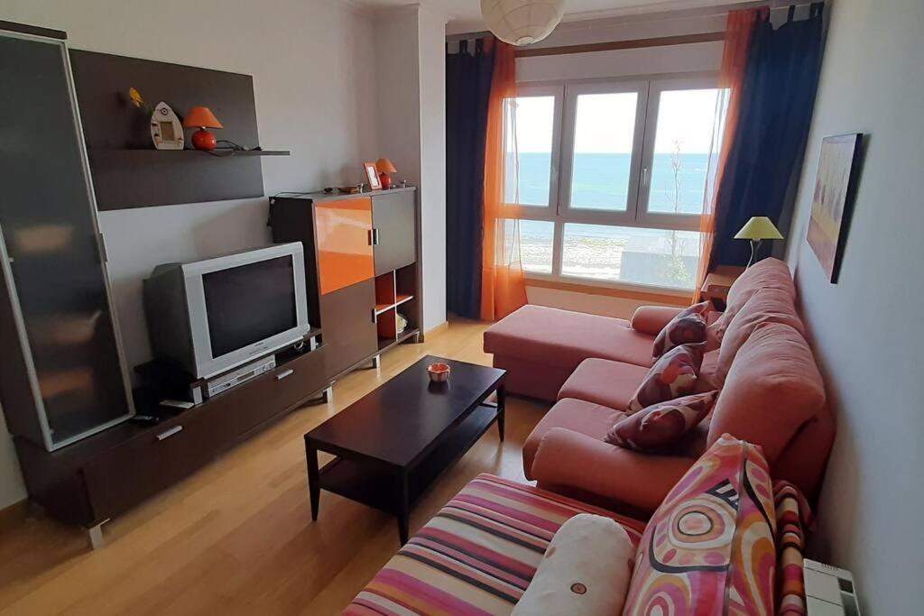 Apartamento 1ª Linea Con Vistas A La Playa Lägenhet San Ciprián Exteriör bild